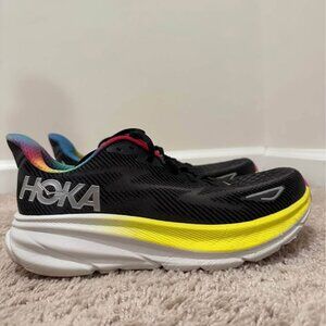 Women’s Hoka Sneakers - Clifton 9, Black- All Aboard, Size 9